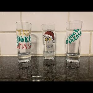 Grinch Christmas set of 3 2 oz shooters